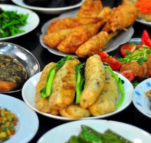 明日方舟漫画合集15 崖心镜头下的银灰“b体育”(图1) Bsports必一体育