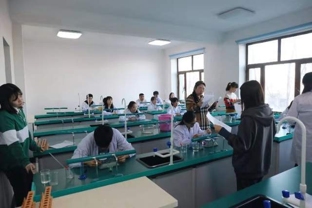 黑龙江省安达市职业技术教育中心开展雏鹰杯技术大赛_Bsports必一体育(图6)
黑龙江省安达市职业技术教育中心开展雏鹰杯技术大赛_Bsports必一体育(图6)