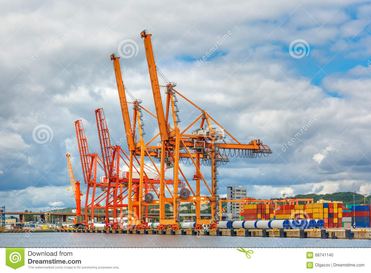 学校领导走访慰问教职工代表【Bsports必一体育】(图1) Bsports必一体育